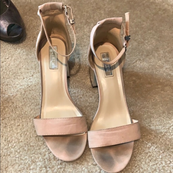 Small Heel Sandals - Cream - Picture 2 of 4